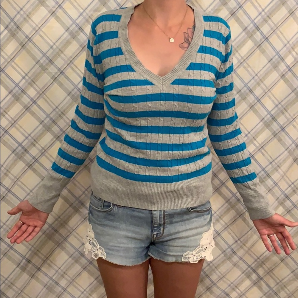 Old navy grey and blue striped sweater